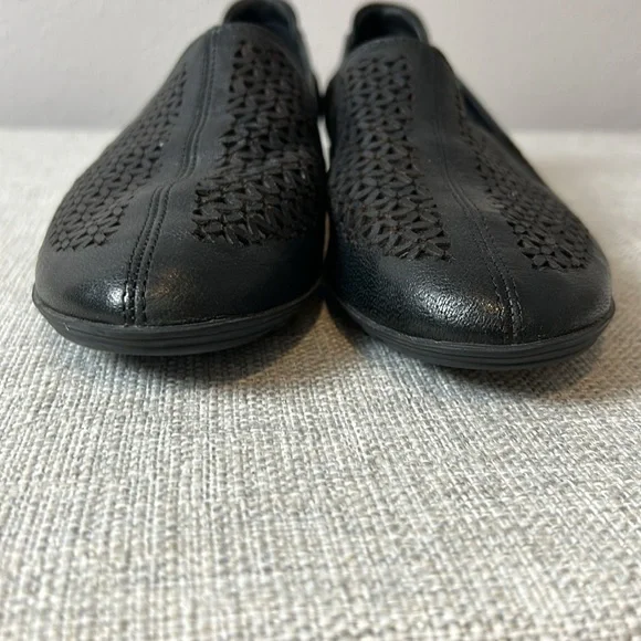 Sesto Meucci made in Italy perforated black loafers Sizee 7 - Picture 5 of 11